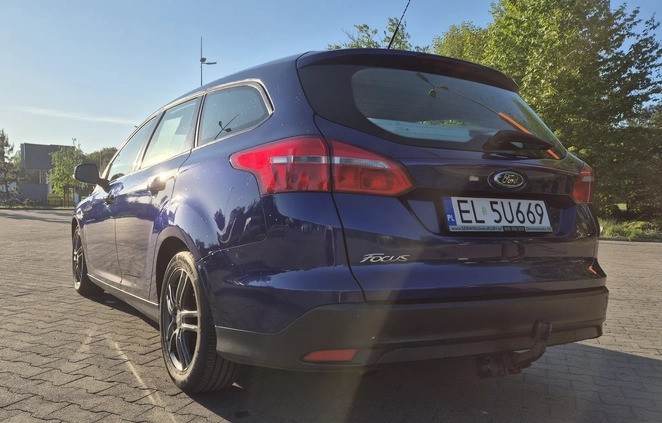 Ford Focus cena 33500 przebieg: 152750, rok produkcji 2016 z Łódź małe 56